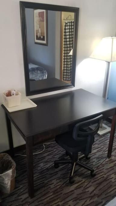 Hotel 2 Queen Beds Hotel Room 222 Wi-Fi Hot Tub Booking 斯蒂尔沃特 外观 照片